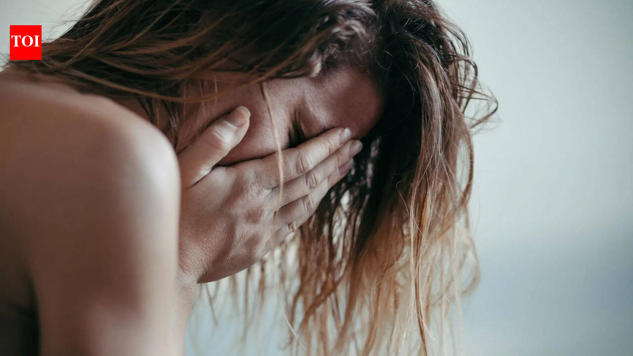 10 चिन्हे तुमच्या आत्म्याला बरे करण्याची गरज आहे